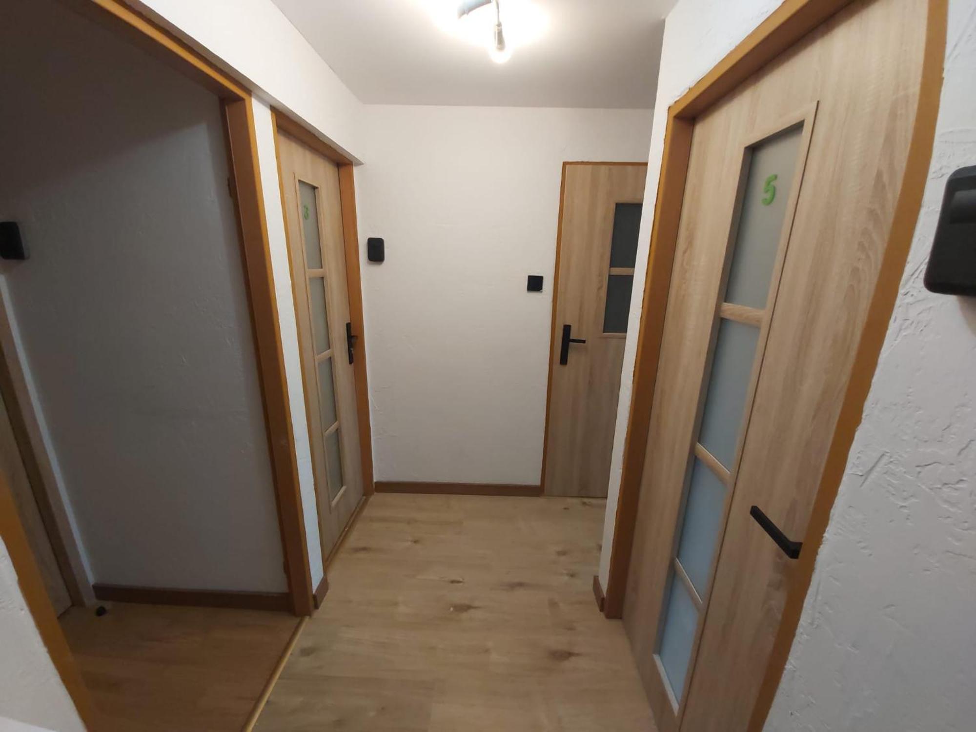 2050 Zwyciestwa 23 - Tanie Pokoje - Samodzielne Zameldowanie - Self Check In Poznań Esterno foto