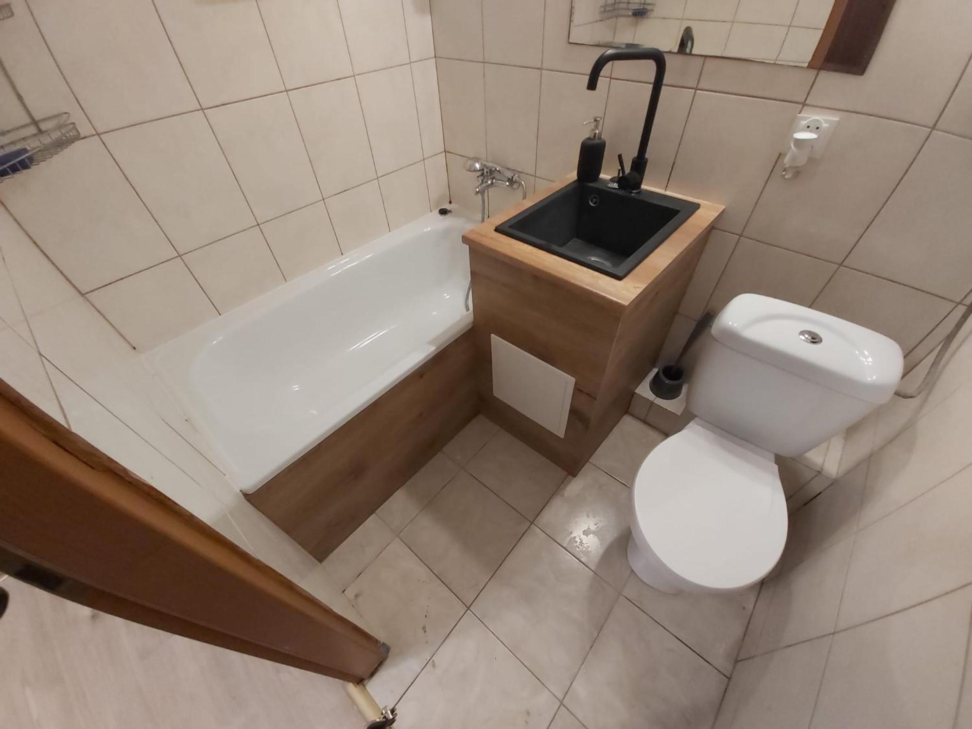 2050 Zwyciestwa 23 - Tanie Pokoje - Samodzielne Zameldowanie - Self Check In Poznań Esterno foto