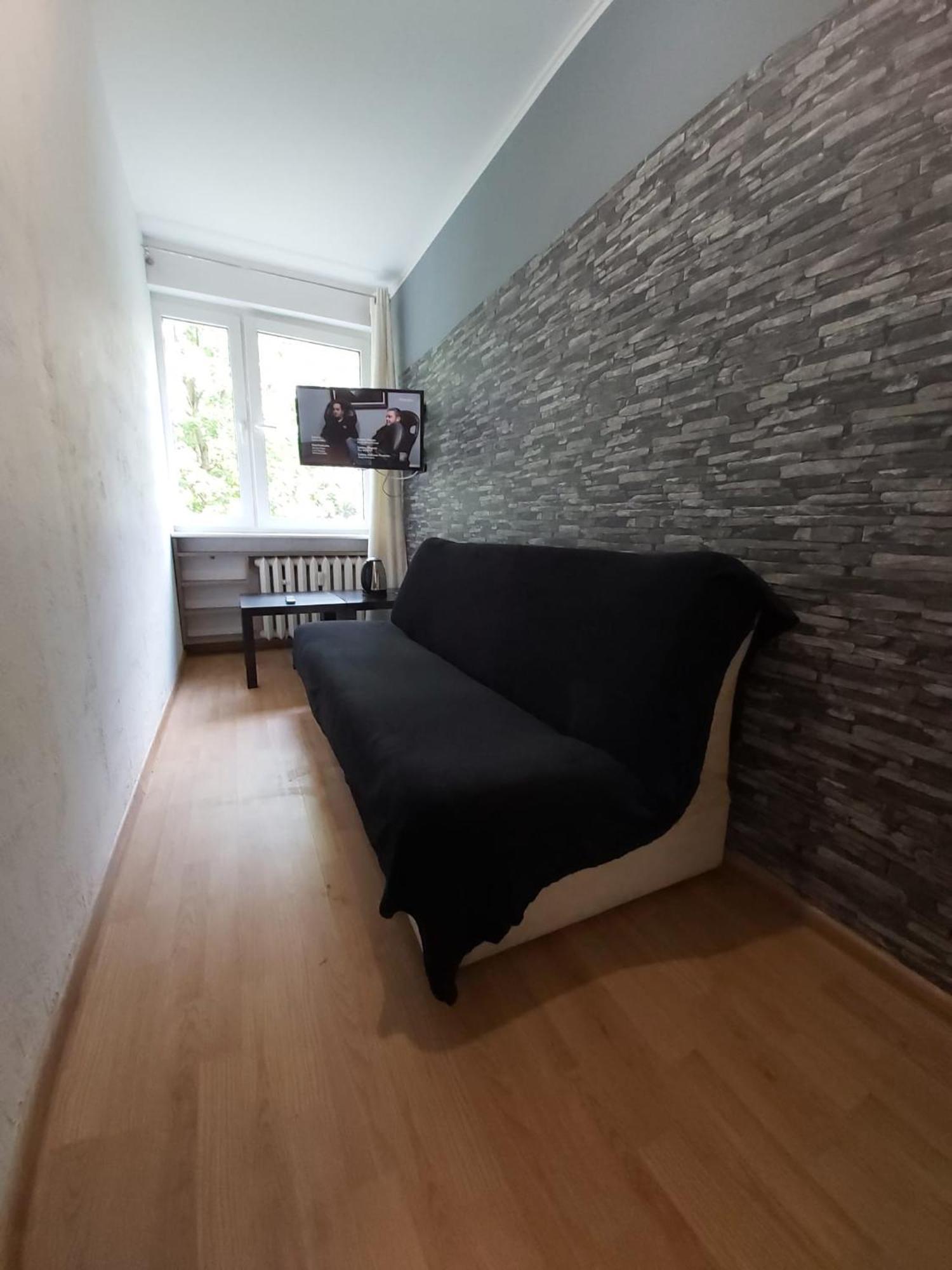 2050 Zwyciestwa 23 - Tanie Pokoje - Samodzielne Zameldowanie - Self Check In Poznań Esterno foto